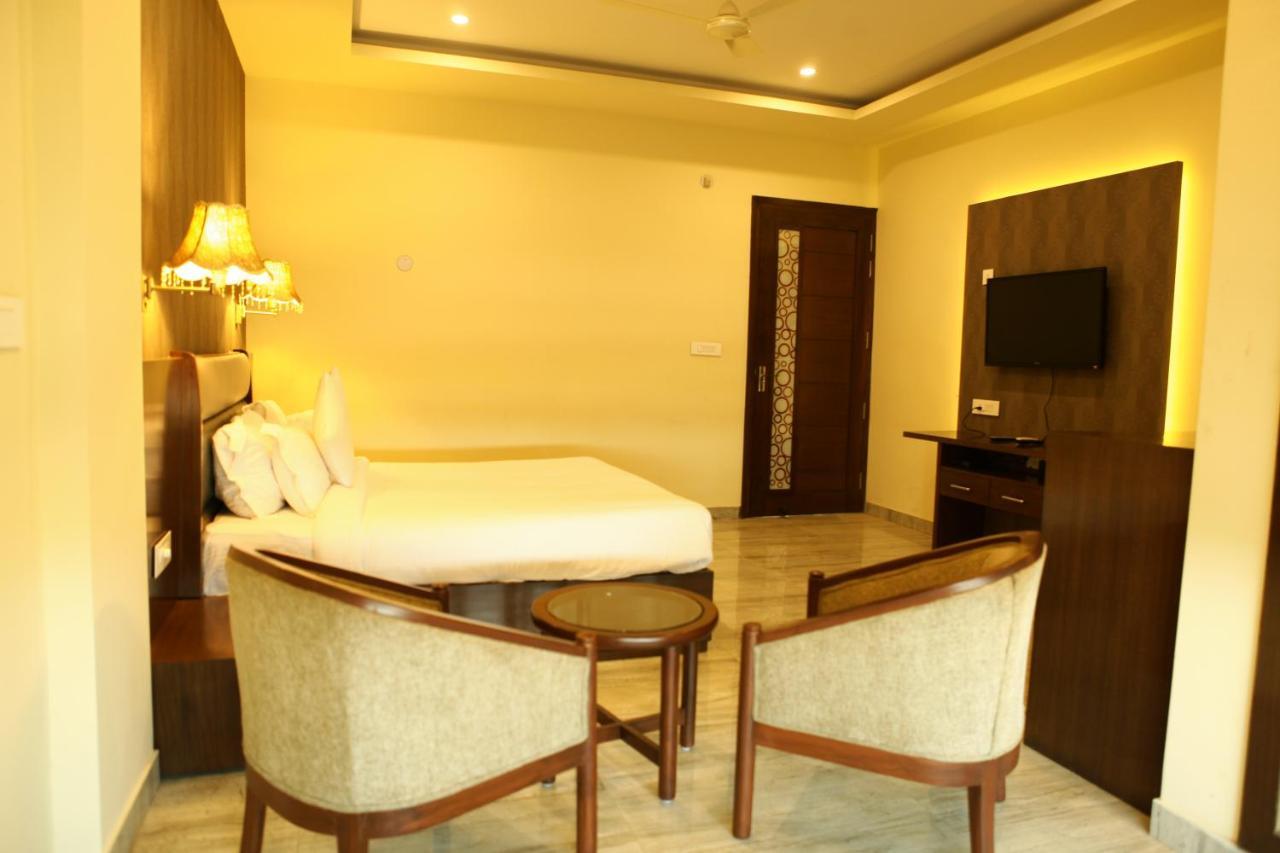 Grand 5 Resort Anupnagar Zewnętrze zdjęcie